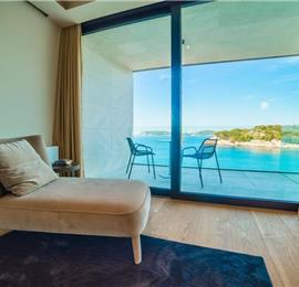Luxury 7 Bedroom Dubrovnik Beachfront Villa with Infinity Pool, Sleeps 14